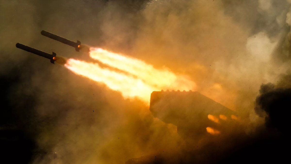 What is TOS 2 Tosochka russia used against ukraine in war Thermobaric Weapons