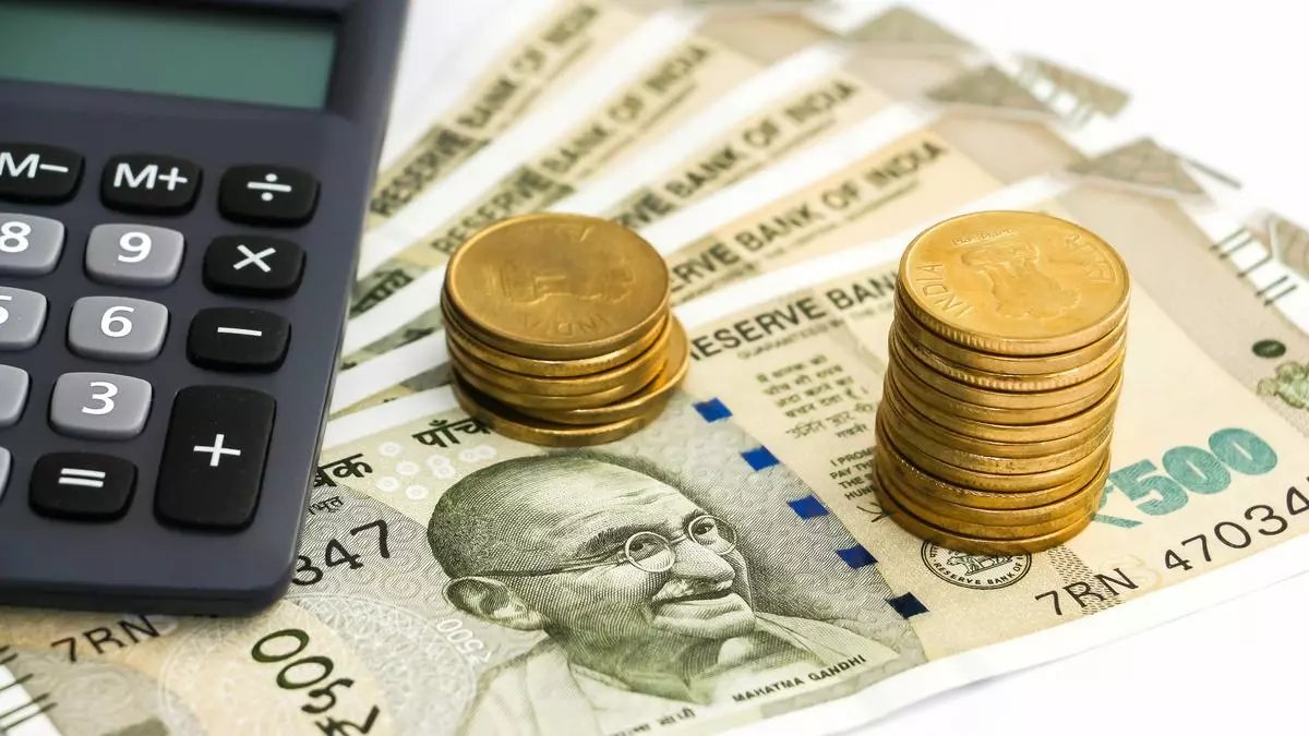 Net Direct Tax Collections Surge 19.54% to ₹5.74 Lakh Crore by July 11