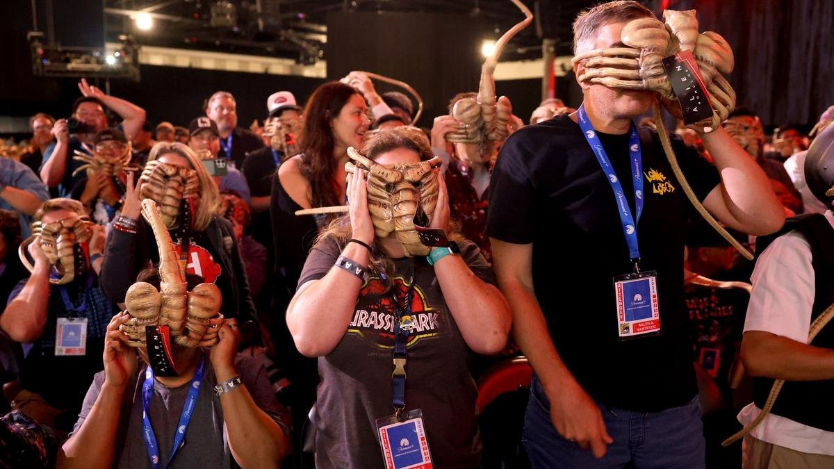 ‘Alien: Romulus’ Hall H panel witnesses 6,500 facehugger masks as director Fede Alvarez updates SDCC